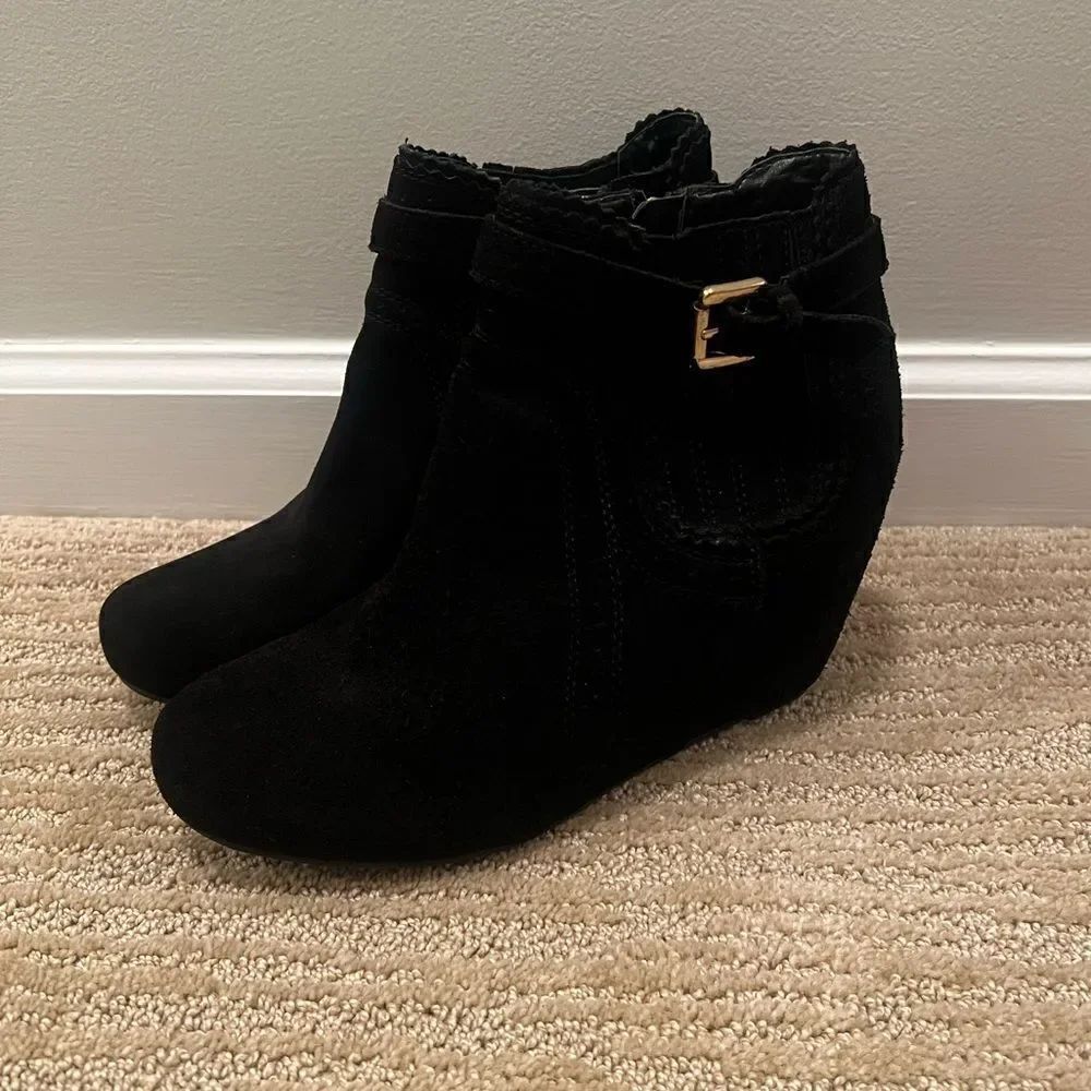 DV By Dolce Vita Black Suede Ankle Wedge Booties